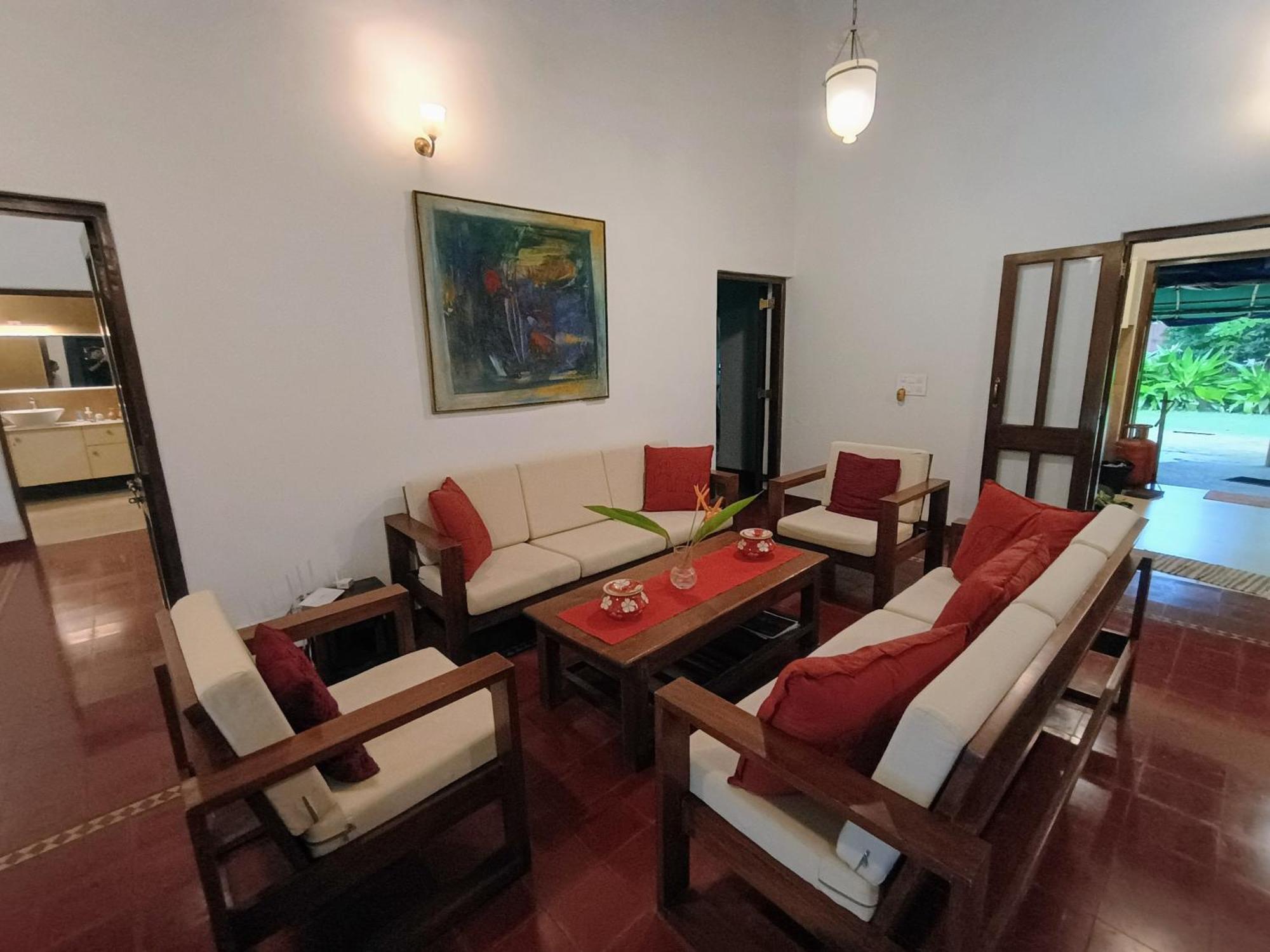 Banyan House - Luxurious 4 Bedroom Villa On One Acre, Near The Beach ナガオン エクステリア 写真